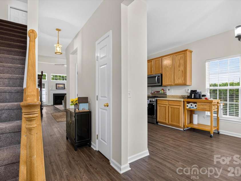 624 Bayou Circle, Clover, SC 29710.  MLS# CAR4413976, YatesRealty ID 44161. 