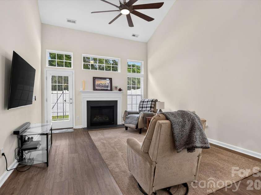 624 Bayou Circle, Clover, SC 29710.  MLS# CAR4413976, YatesRealty ID 44161. 