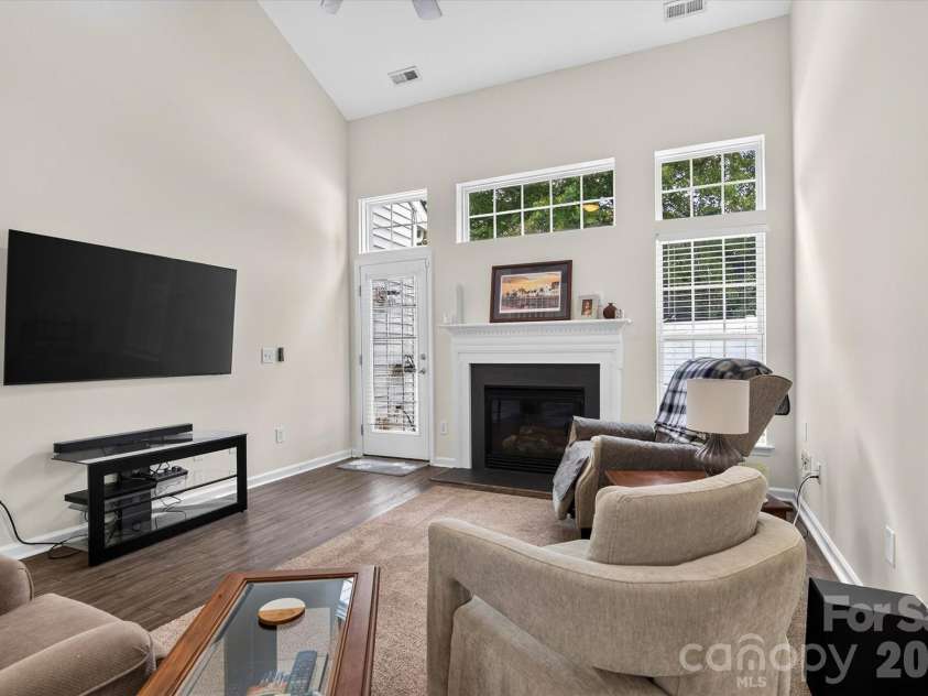 624 Bayou Circle, Clover, SC 29710.  MLS# CAR4413976, YatesRealty ID 44161. 