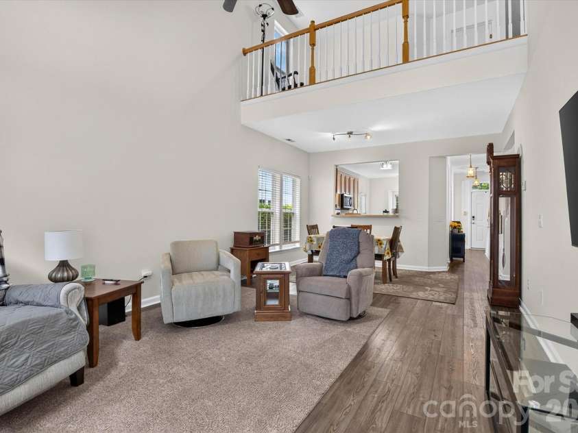 624 Bayou Circle, Clover, SC 29710.  MLS# CAR4413976, YatesRealty ID 44161. 
