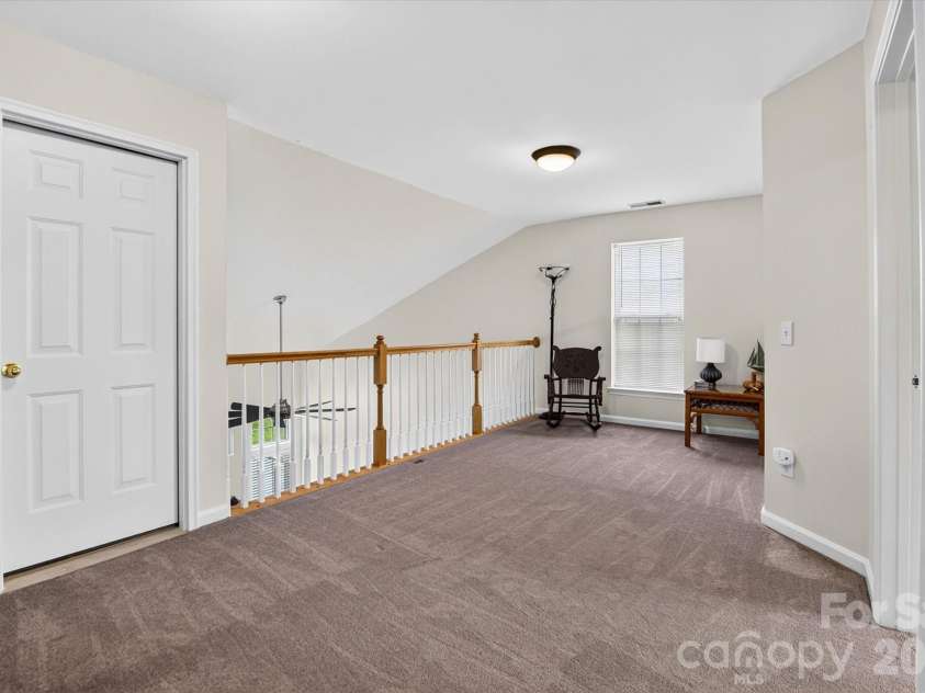 624 Bayou Circle, Clover, SC 29710.  MLS# CAR4413976, YatesRealty ID 44161. 