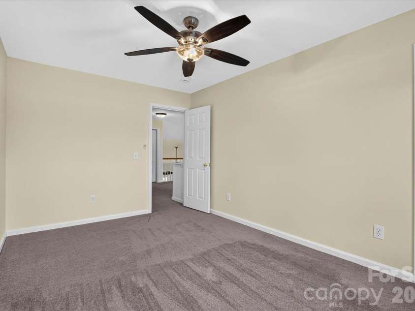 624 Bayou Circle, Clover, SC 29710.  MLS# CAR4413976, YatesRealty ID 44161. 