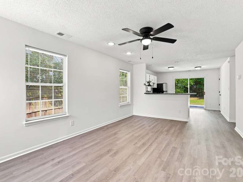 472 FIRST TURN Court, Concord, NC 28025.  MLS# CAR4414186, YatesRealty ID 44162. 
