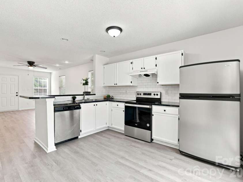 472 FIRST TURN Court, Concord, NC 28025.  MLS# CAR4414186, YatesRealty ID 44162. 