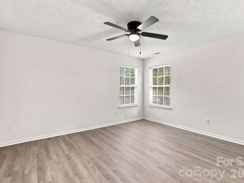 472 FIRST TURN Court, Concord, NC 28025.  MLS# CAR4414186, YatesRealty ID 44162. 