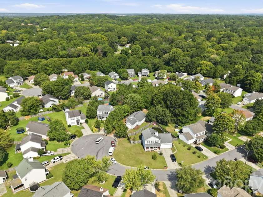 472 FIRST TURN Court, Concord, NC 28025.  MLS# CAR4414186, YatesRealty ID 44162. 