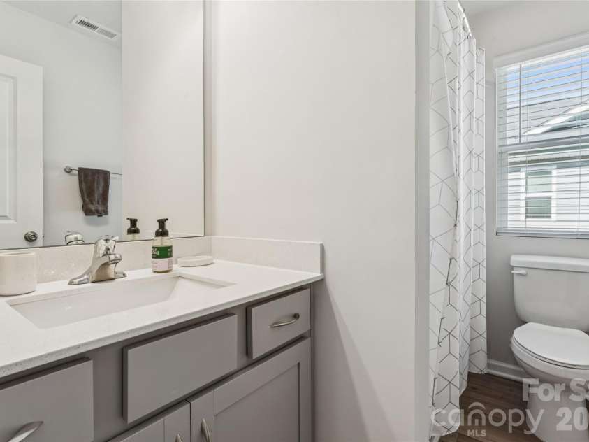 5119 Carrick Street, Charlotte, NC 28213.  MLS# CAR4413712, YatesRealty ID 44165. 