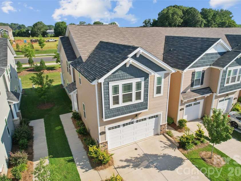 5119 Carrick Street, Charlotte, NC 28213.  MLS# CAR4413712, YatesRealty ID 44165. 