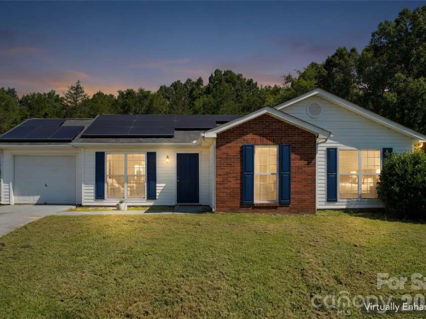 4563 Sunchase Court, Concord, NC 28027.  MLS# CAR4413782, YatesRealty ID 44166. 