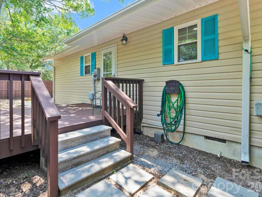 4701 Yacht Drive, Oak Island, NC 28465.  MLS# CAR4413735, YatesRealty ID 44167. 