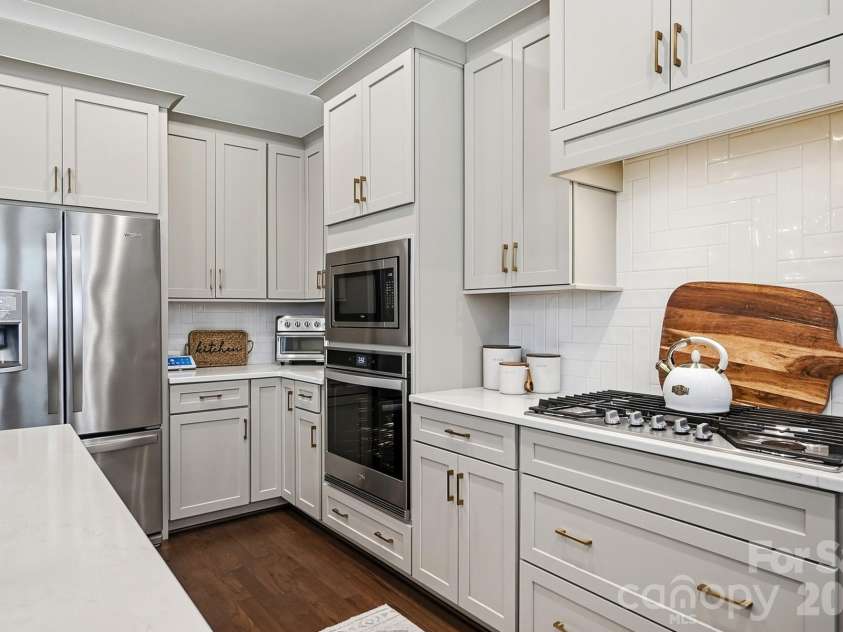 1879 Rock Hill Church Road, Matthews, NC 28104.  MLS# CAR4413523, YatesRealty ID 44169. 