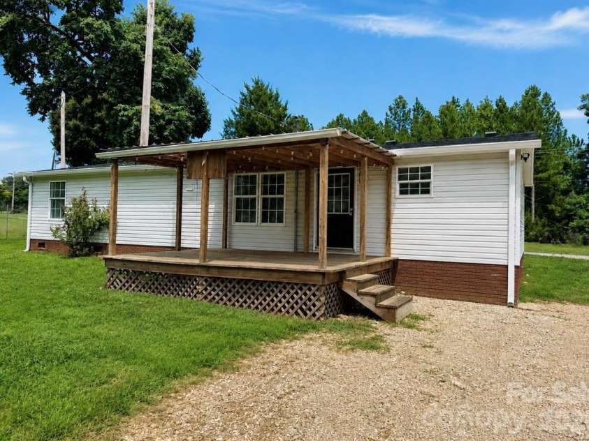 775-785 Thompson Road, Salisbury, NC 28147.  MLS# CAR4413681, YatesRealty ID 44170. 