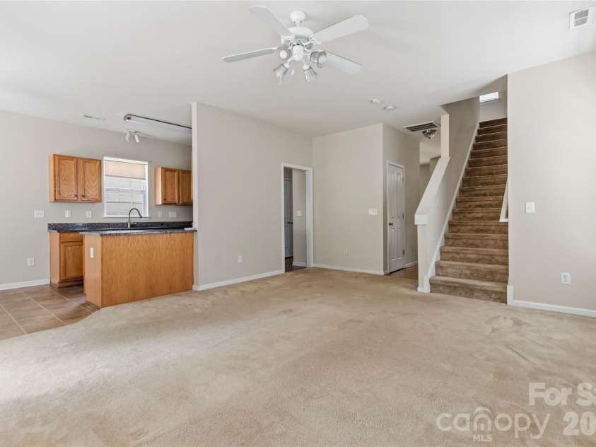 1520 Peaceful Way Drive, Charlotte, NC 28206.  MLS# CAR4413568, YatesRealty ID 44171. Living Room