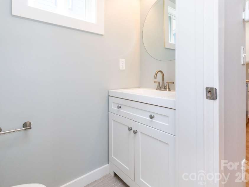 56 Cascade Street, Asheville, NC 28704.  MLS# CAR4413479, YatesRealty ID 44173. Half Bathroom