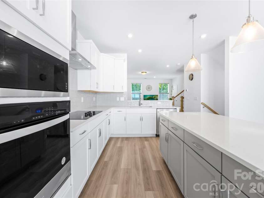 12133 Storm Lane, Charlotte, NC 28277.  MLS# CAR4413433, YatesRealty ID 44175. 