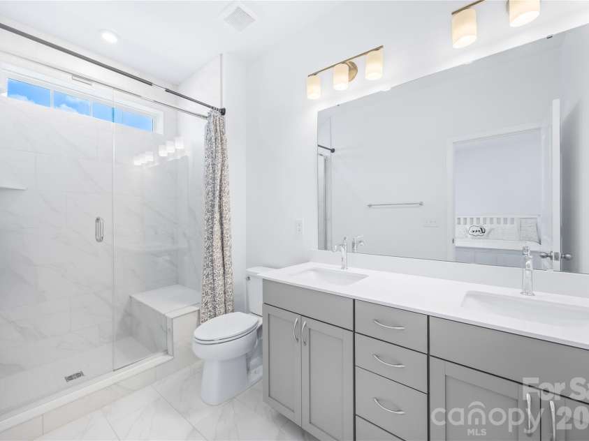 12133 Storm Lane, Charlotte, NC 28277.  MLS# CAR4413433, YatesRealty ID 44175. 