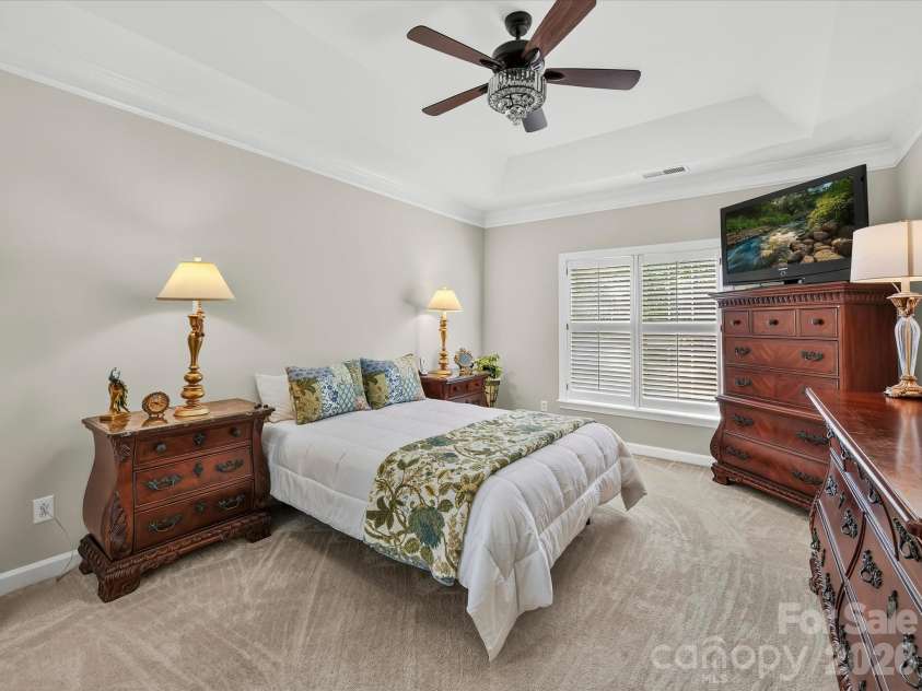 8316 Olde Troon Drive, Charlotte, NC 28277.  MLS# CAR4413453, YatesRealty ID 44176. Primary Suite