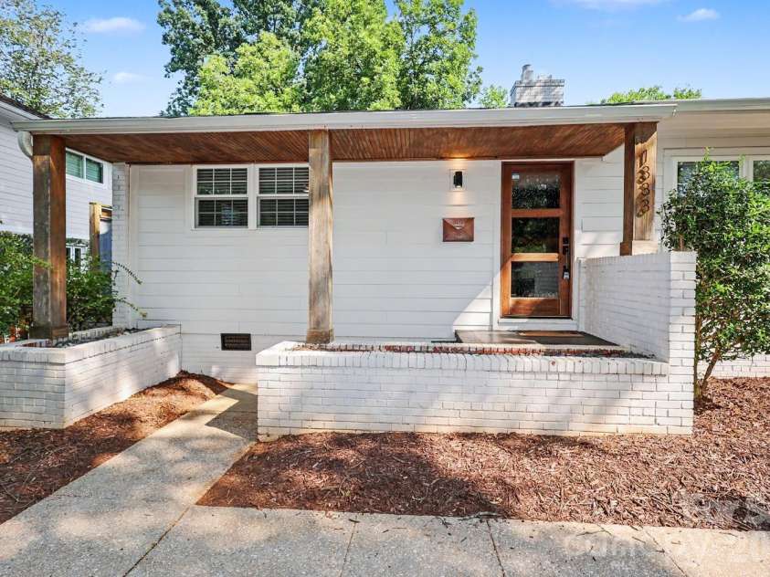 1333 Cortland Road, Charlotte, NC 28209.  MLS# CAR4413455, YatesRealty ID 44177. Inviting covered front entrance
