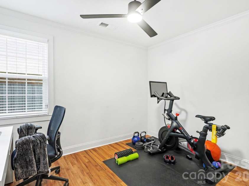 1333 Cortland Road, Charlotte, NC 28209.  MLS# CAR4413455, YatesRealty ID 44177. Third Bedroom