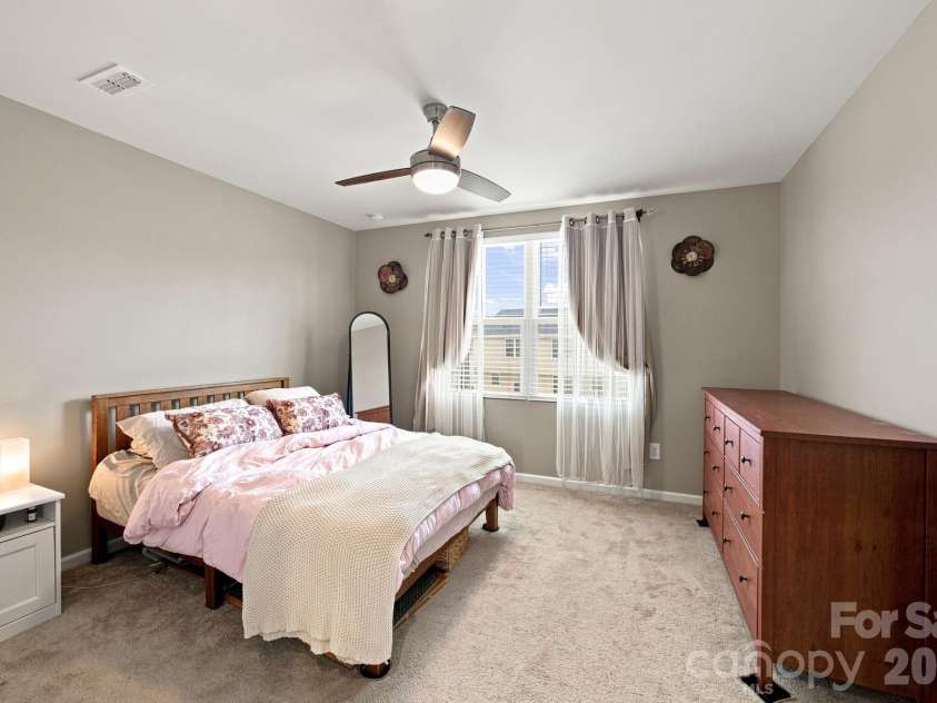7017 Brightwork Lane, Charlotte, NC 28269.  MLS# CAR4413296, YatesRealty ID 44178. 