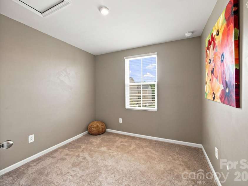 7017 Brightwork Lane, Charlotte, NC 28269.  MLS# CAR4413296, YatesRealty ID 44178. 