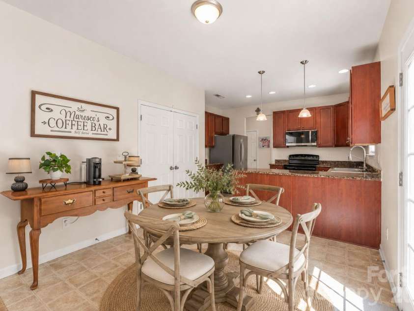 11639 Tucker Field Road, Midland, NC 28107.  MLS# CAR4413350, YatesRealty ID 44179. 