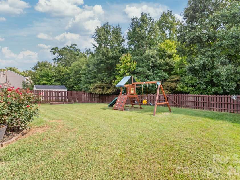 11639 Tucker Field Road, Midland, NC 28107.  MLS# CAR4413350, YatesRealty ID 44179. 
