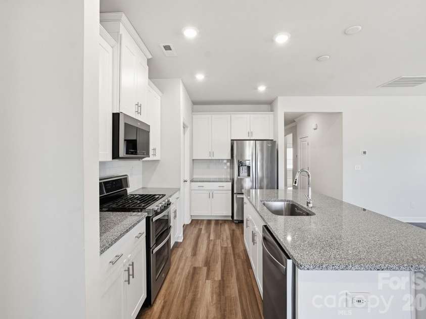 4526 Bright Road, Charlotte, NC 28214.  MLS# CAR4338771, YatesRealty ID 4418. 