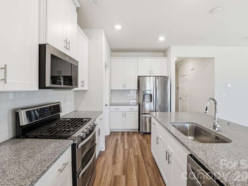 4526 Bright Road, Charlotte, NC 28214.  MLS# CAR4338771, YatesRealty ID 4418. 