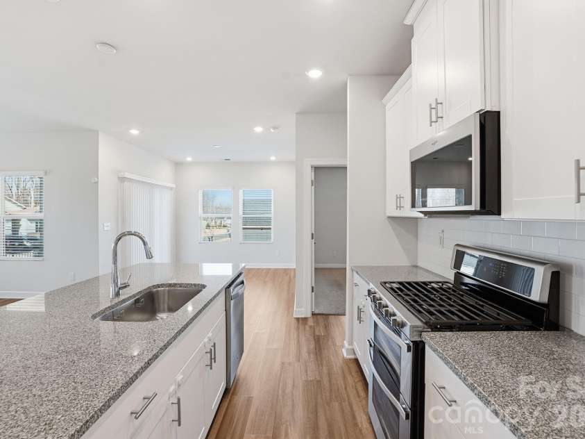 4526 Bright Road, Charlotte, NC 28214.  MLS# CAR4338771, YatesRealty ID 4418. 