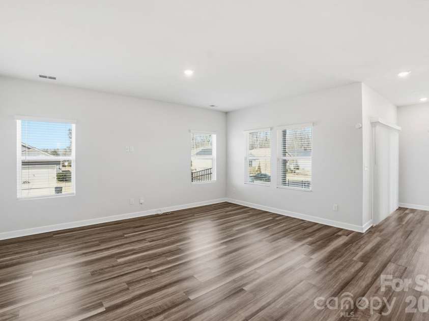 4526 Bright Road, Charlotte, NC 28214.  MLS# CAR4338771, YatesRealty ID 4418. 