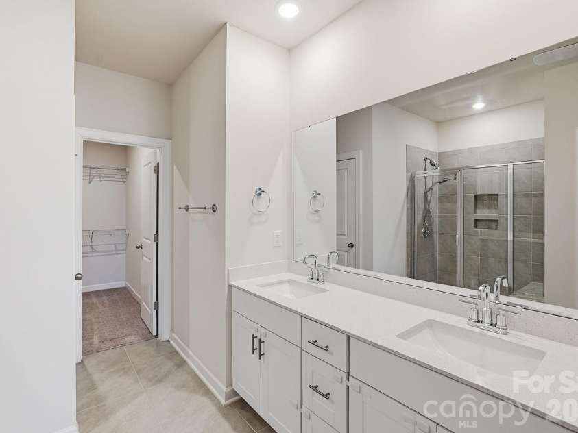 4526 Bright Road, Charlotte, NC 28214.  MLS# CAR4338771, YatesRealty ID 4418. 