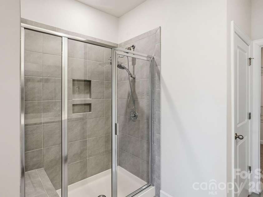 4526 Bright Road, Charlotte, NC 28214.  MLS# CAR4338771, YatesRealty ID 4418. 