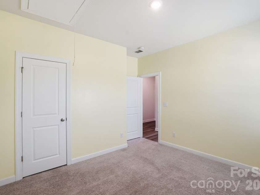 4526 Bright Road, Charlotte, NC 28214.  MLS# CAR4338771, YatesRealty ID 4418. 