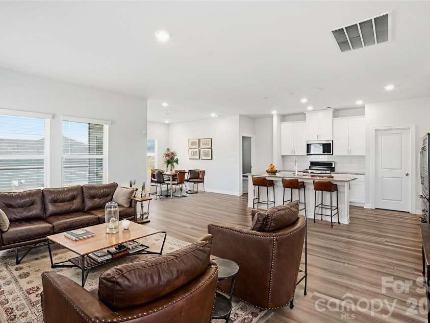 4526 Bright Road, Charlotte, NC 28214.  MLS# CAR4338771, YatesRealty ID 4418. 