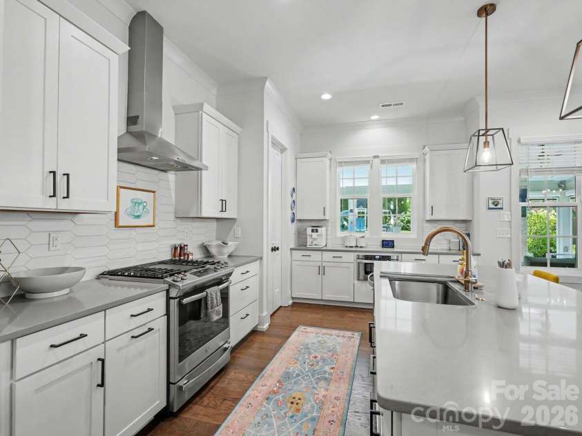 2028 Eaton Road, Charlotte, NC 28205.  MLS# CAR4413300, YatesRealty ID 44181. 