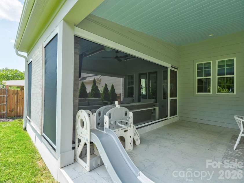 2028 Eaton Road, Charlotte, NC 28205.  MLS# CAR4413300, YatesRealty ID 44181. 