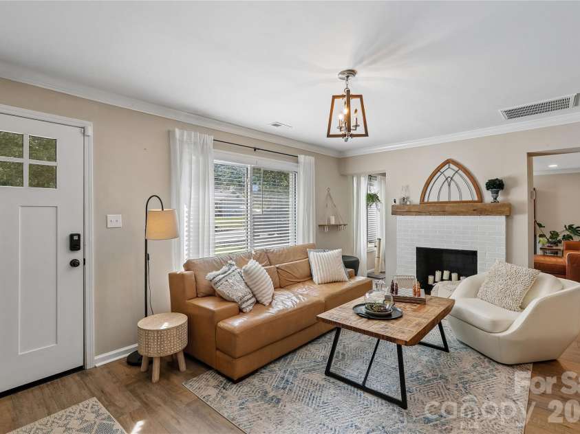 206 Price Street, Mount Holly, NC 28120.  MLS# CAR4413294, YatesRealty ID 44182. 