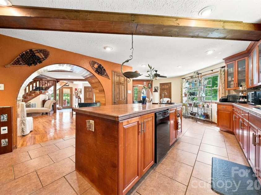 480 Bailey Farm Road, Statesville, NC 28625.  MLS# CAR4413151, YatesRealty ID 44184. 