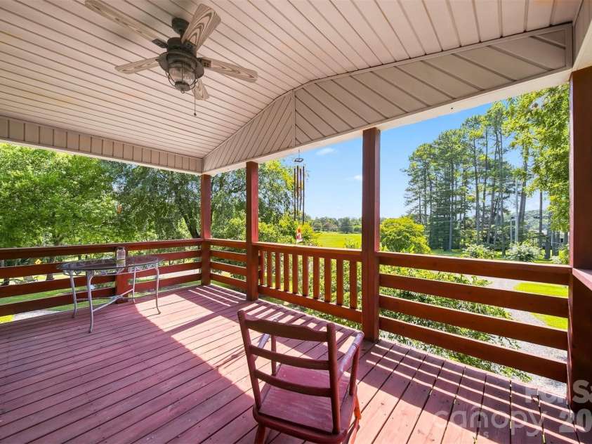 480 Bailey Farm Road, Statesville, NC 28625.  MLS# CAR4413151, YatesRealty ID 44184. 