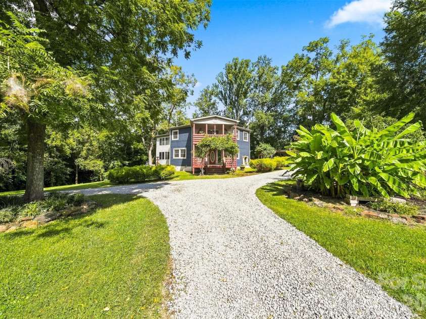 480 Bailey Farm Road, Statesville, NC 28625.  MLS# CAR4413151, YatesRealty ID 44184. 