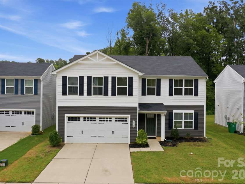 1925 Pin Hook Road, Charlotte, NC 28215.  MLS# CAR4413182, YatesRealty ID 44185. 