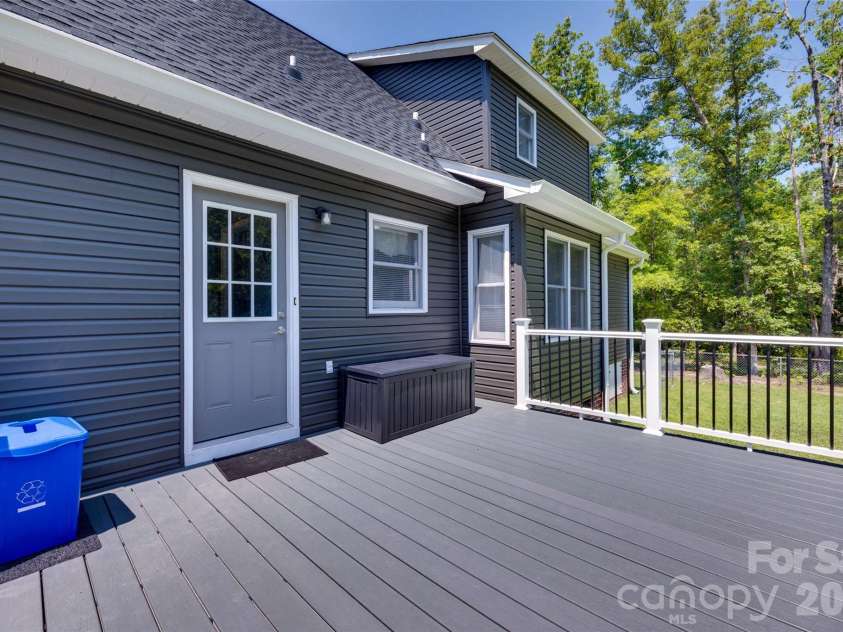 539 Harmony Glen Circle, Rock Hill, SC 29730.  MLS# CAR4413179, YatesRealty ID 44186. 