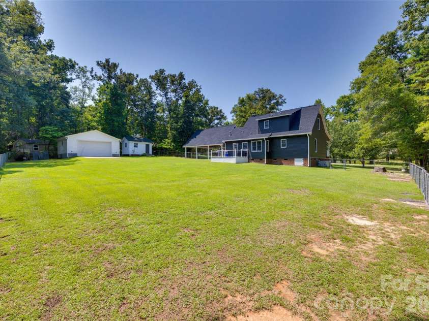 539 Harmony Glen Circle, Rock Hill, SC 29730.  MLS# CAR4413179, YatesRealty ID 44186. 