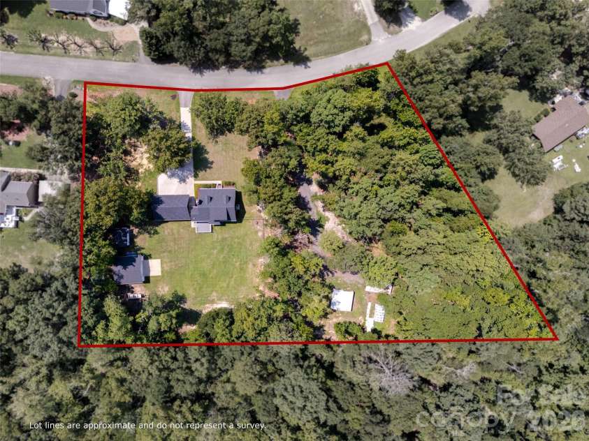 539 Harmony Glen Circle, Rock Hill, SC 29730.  MLS# CAR4413179, YatesRealty ID 44186. 