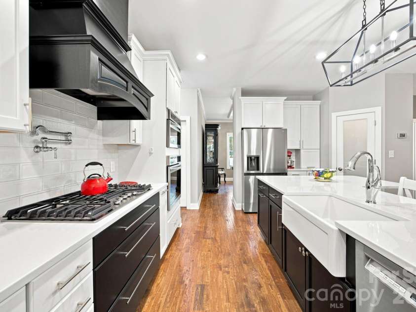 116 Harbor Ridge Drive, Statesville, NC 28677.  MLS# CAR4413143, YatesRealty ID 44187. 