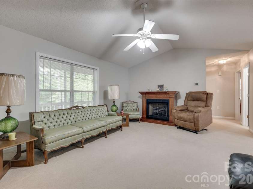 231 Roberts Avenue, York, SC 29745.  MLS# CAR4413194, YatesRealty ID 44188. 