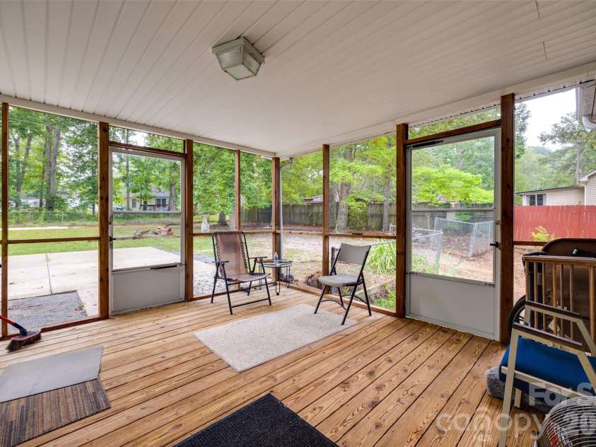 231 Roberts Avenue, York, SC 29745.  MLS# CAR4413194, YatesRealty ID 44188. 