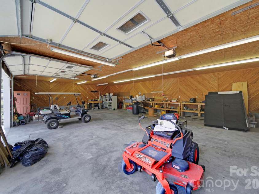 1915 Beach Lane, Heath Springs, SC 29058.  MLS# CAR4413061, YatesRealty ID 44189. 
