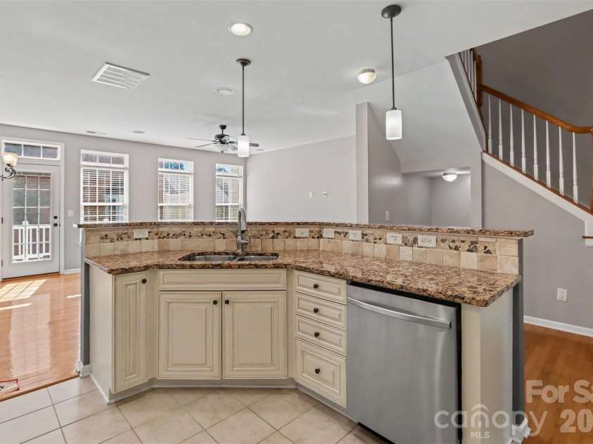 768 Naramore Street, Davidson, NC 28036.  MLS# CAR4413107, YatesRealty ID 44190. 